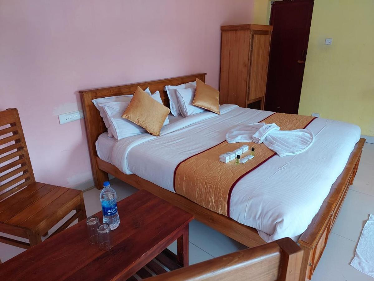 Memmsta Hotels 1510 - Ooty Buitenkant foto