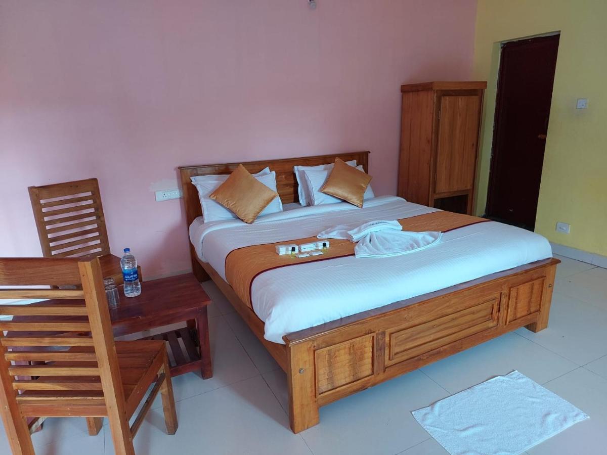 Memmsta Hotels 1510 - Ooty Buitenkant foto