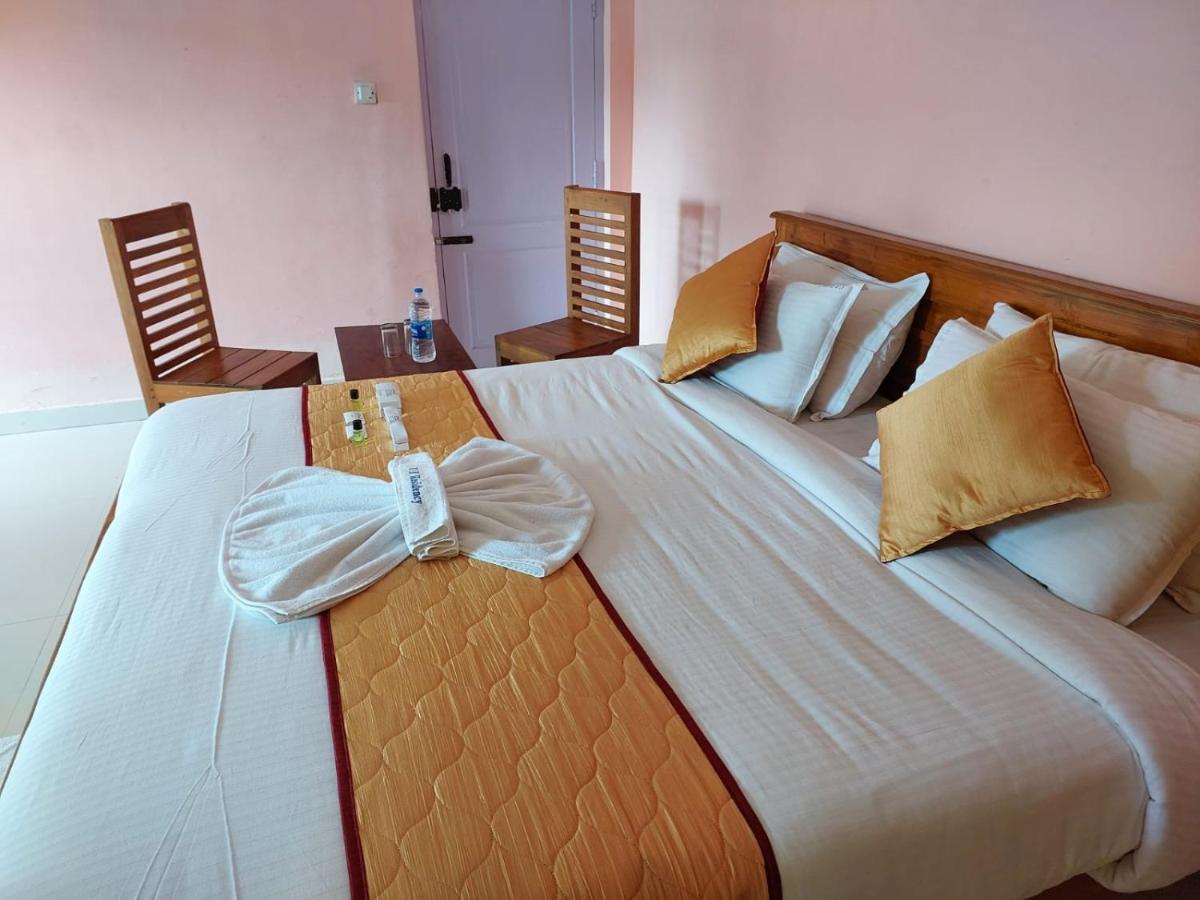 Memmsta Hotels 1510 - Ooty Buitenkant foto
